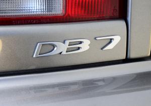 Aston Martin DB7 Vantage Volante 2002 года  (WW)